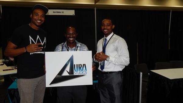 AuraStudiosDC's tweet photo. Aura Studios had a great showing @VGU_Con.  We are looking forward to next years convention. #aurastudios #netrider http://t.co/CfiCx69G0l