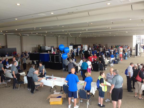 Ontario55Plus's tweet photo. Registration is buzzing! Make sure you register before heading to Opening Ceremonies! #O55SGWindsor http://t.co/S9qPG8C683