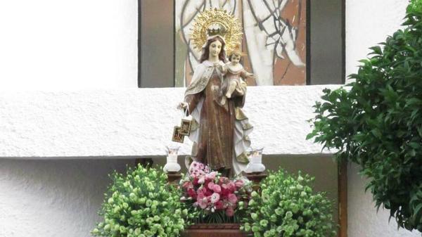 BandaMijas's tweet photo. Aquí os dejamos algunas fotos de la procesión del Carmen en La Cala de #Mijas http://t.co/FF2jcggM7J