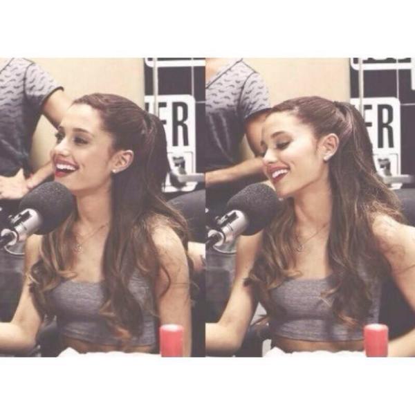 agbssandwhich's tweet photo. "ARIANA GRANDE WON!"

"How?"

"Because every arianator who saw this rted"

#votearianagrande http://t.co/NrSmIfEVsr