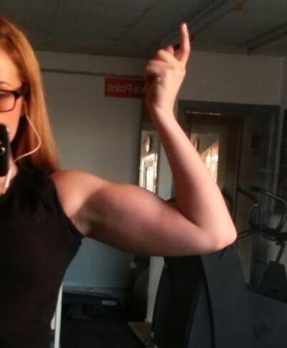 Carly_Georgie's tweet photo. Shoulders arms and cardio smashed no rest for the determined #teamPPS #ppspump @PPSNutrition #chicksthatlift http://t.co/R7L1ROaaKW