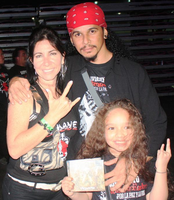 Con Anna Gillman <a href="/GILLMANFEST/">GILLMANFEST</a>
