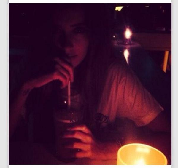 danisman__dila's tweet photo. ✌🍹 http://t.co/2KL6kfw1L7