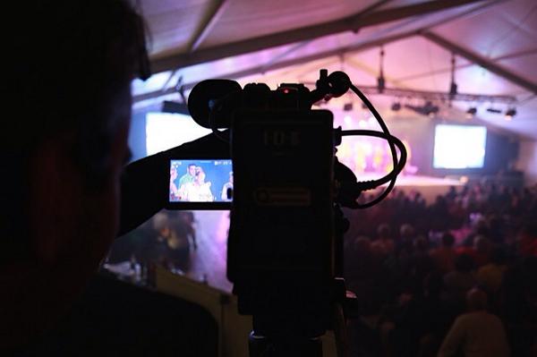 MacAV_NI's tweet photo. Stunning results once again from the @BroadcastPix Mica @DrumraghGAC using @SCREENS2Go @kmacvision #macavlivetv http://t.co/e4PyZplD2q