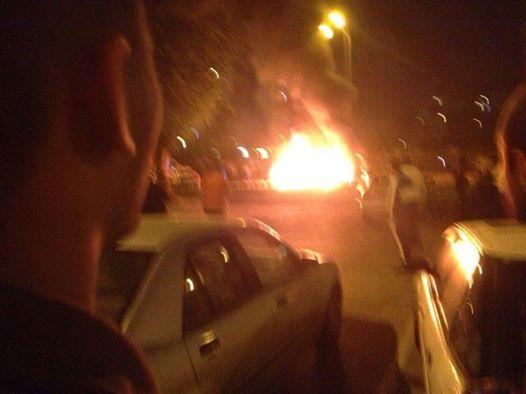 AsemAlnabeh's tweet photo. اندلاع حريق كبير في مجموعة من السيارات وسط عاصمة الاحتلال "تل أبيب" بعد سقوط صاروخ للمقاومة!
أوجعيهم يا مقاومة..
#غزة http://t.co/RUr08XJGes