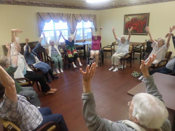 TrilogyLiving's tweet photo. Willows at East Lansing residents love their yoga classes! #yoga #senioryoga #exercise #stayactive #beactive http://t.co/IA0albAx0F