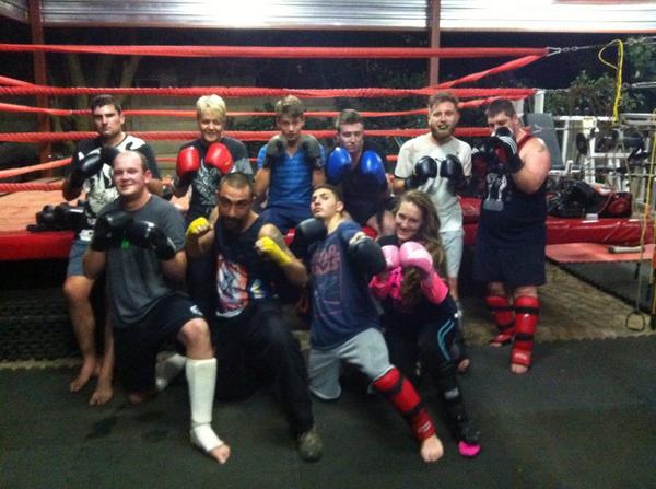 Krulloyd's tweet photo. Great session tonight hugs. Thanks to all who attended @SaleCapsZA @PinkGladiator1 http://t.co/ovZgTvtxce