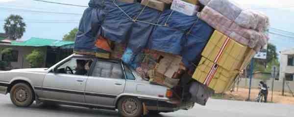 AtLeastIGotoJMU's tweet photo. Girls packed and on their way to JMU like: http://t.co/tyGxC31Vi2