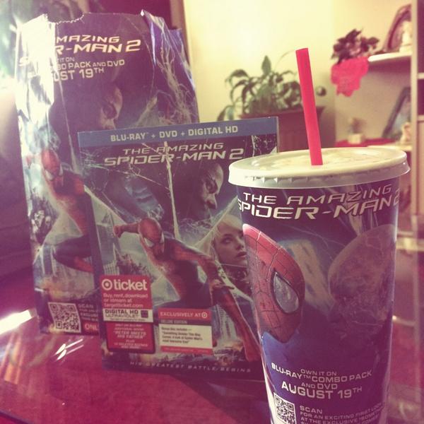 chromatica_hoe's tweet image. Thanks @Target for this awesome @SpiderManMovie combo pack! #AmazingSpiderMan2 #GetSpiderMan