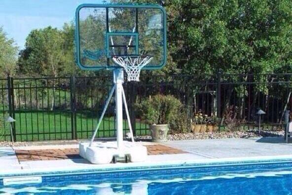 YABOYYDEQUAN's tweet image. How to beat black people in Basketball