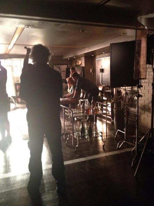 UnitedForStana's tweet photo. “@vikigolda: #Castle BTS Nathan & Stana & Molly #Seson7 http://t.co/1DoFu5Pavm” Omg!!!