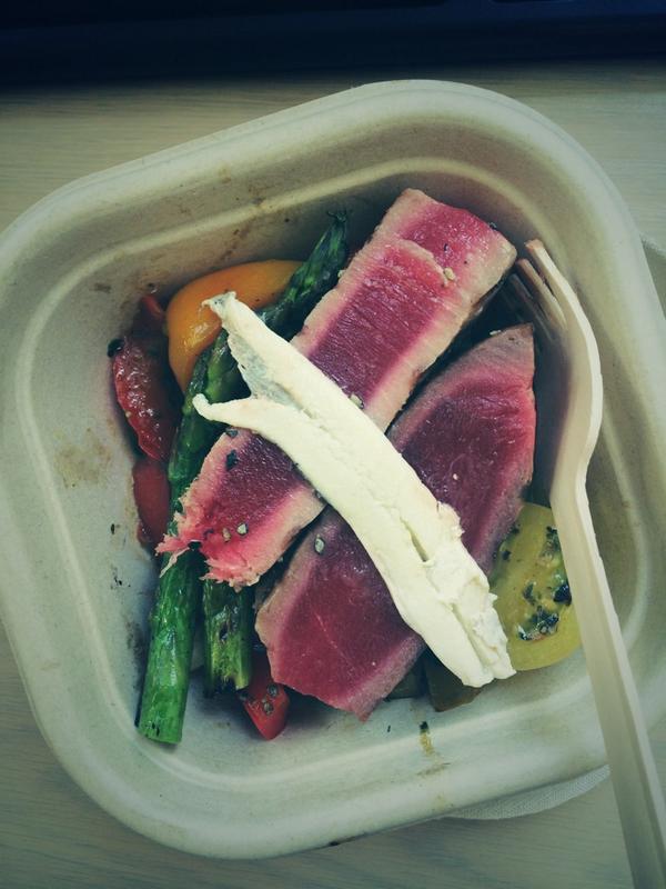 beatrixhon's tweet image. Makes a nice change from a soggy sandwich, thanks #eatfitfood for a lovely lunch! #paleo