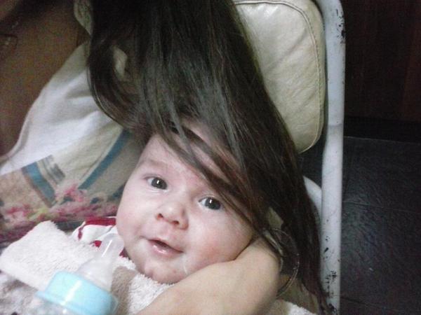 fabriwason's tweet photo. Estoy usando flequillo flogger http://t.co/Gppqtc3nEI