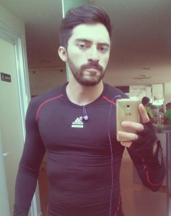 temowers's tweet photo. Gym selfie 3568964326875440.0002 http://t.co/EGHHRJXlN6