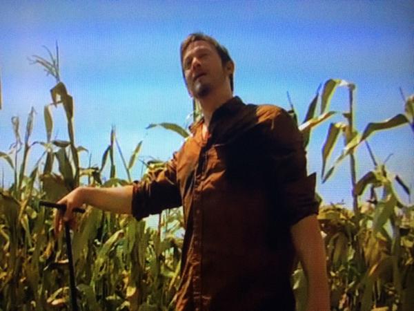 JordiElDandy's tweet photo. What's the scariest @wwwbigbaldhead's movies? #Messengers2 @DoctorMoriarty @VictoriaBonet @MarisolGaldon @Megapondio http://t.co/R0oNnHdD7K