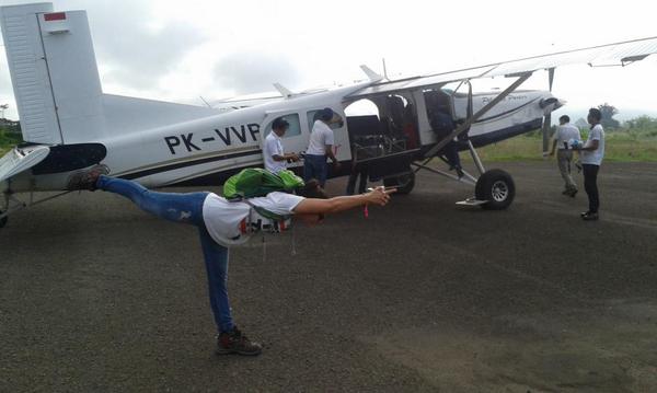 medinakamil's tweet photo. Im ready to fly.. see u again guys!! Wish our luck ;) http://t.co/Ph5oYlBRDM
