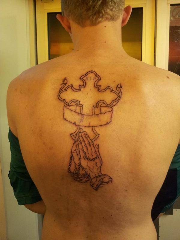 crouchy94's tweet photo. Need this finishing but not sure what to add, was gonna have big wings comimg down the side #decisionsdecisions http://t.co/6PyKvcUR0Y