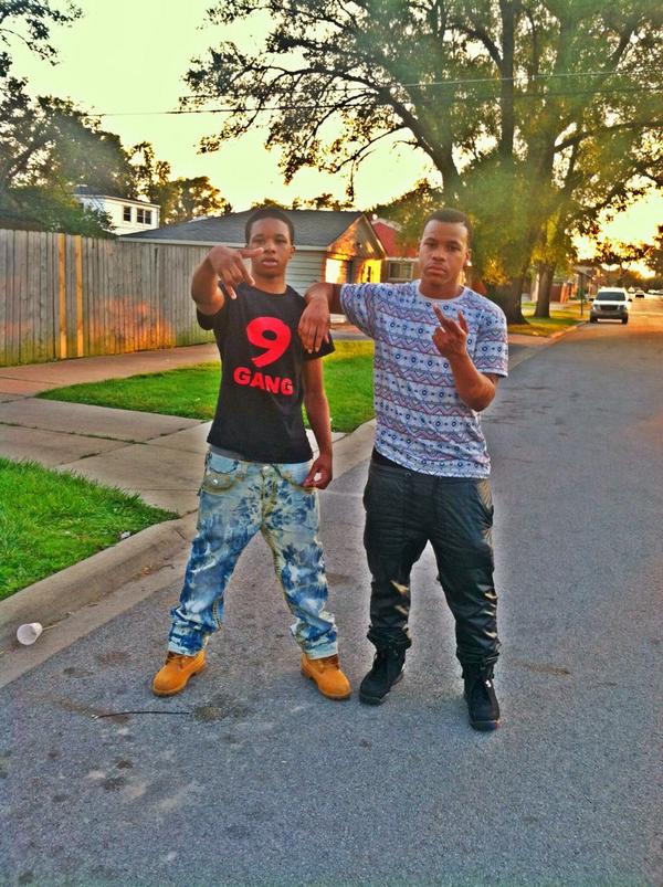 Doitforlilloud's tweet photo. SQUADSHIT #9 GANG #FREE CUZO #NUNEWORLD #Otf http://t.co/0uBtPtNTWc