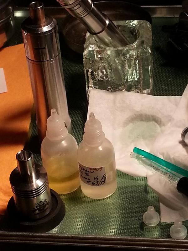 VapeViner's tweet image. #Selfregulating some #Vapes listenning to #Metallica and the rain on my tin roof. #VapeStorms