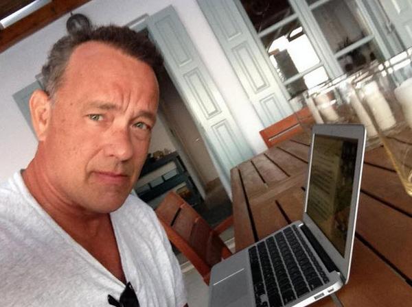 TechCrunch's tweet photo. Tom Hanks' typewriter app for iPad, Hanx Writer, has shot to the top of the iTunes App Store http://t.co/7GLOtElaM7 http://t.co/5pRMYb2YvP
