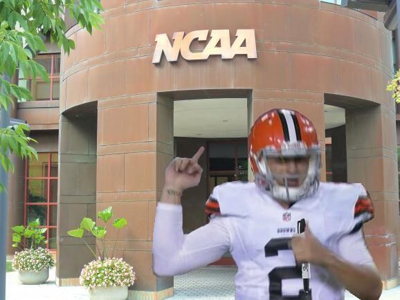 AlamoCityBrowns's tweet photo. #Classic #JohnnyMiddleFinger http://t.co/FREsISOPmM