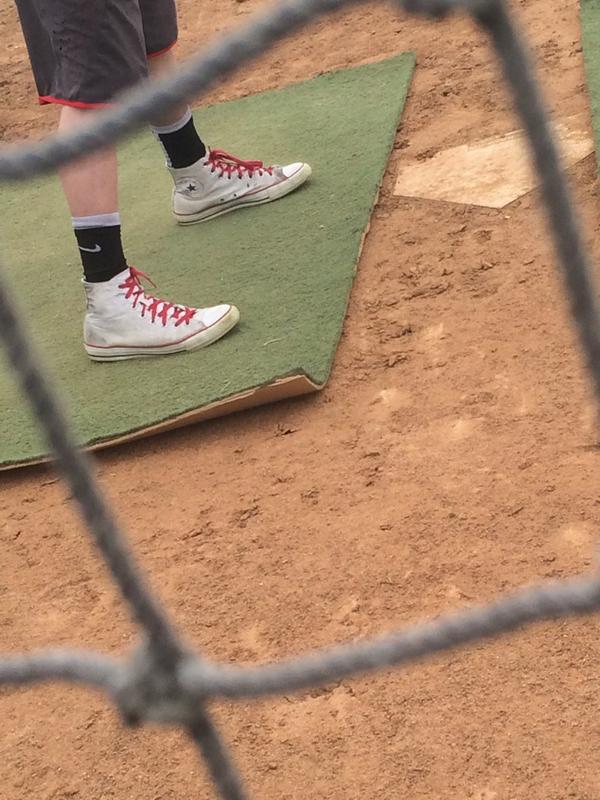 CoachJonesIT's tweet photo. By the way kids, this is how not to show up for a tryout. http://t.co/zMNkCk3LXd