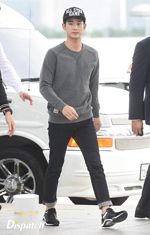 Bvd9gk1CEAEkKdC.jpg:large