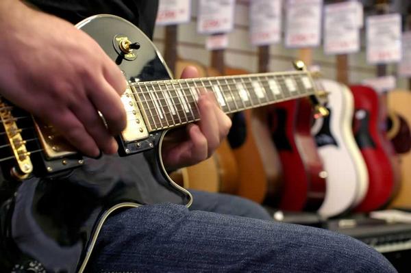 BoulderGuitars's tweet photo. In my 30+ years of playing guitar I've had many #Guitarteachers.http://t.co/eXQXKh9pId http://t.co/v0SW79V02G