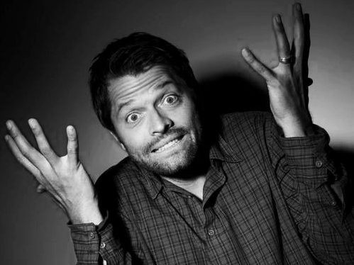  HAPPY BIRTHDAY MISHA COLLINS!!! I LOVE YOU WITH ALL OF MY HEAAND SOUL COMBIND 