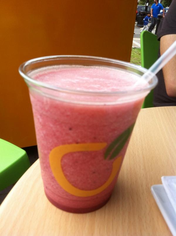andydhare's tweet image. For a healthy smoothie, juice, or wrap try out @HealthCountyMag in Star City #Birmingham see vegiefoodie.com