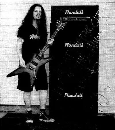 Happy Birthday \m/ Dimebag Darrell. 