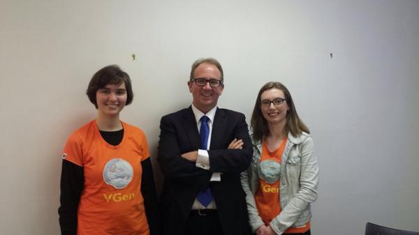 DavidIFeeney's tweet photo. Wonderful catch-up with @VGen activists promoting the need for the G20 to fight child labour @WorldVisionAus http://t.co/1JPQPeyi8U