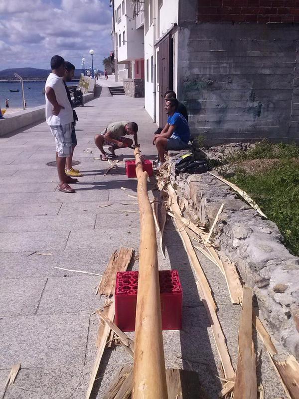 festasdecorme's tweet photo. En San Roque 2014 gaña quen colla a bandeira!
CUCAÑA!!! http://t.co/JK39PnGVN9