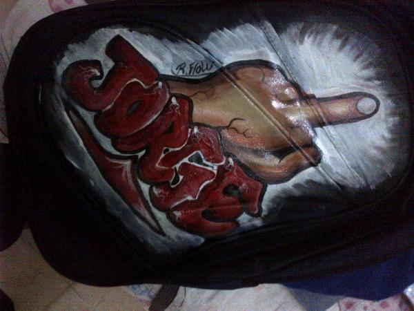 Menolsito06's tweet photo. Klk pal cole con mi mochila dando para http://t.co/r9W2cDLShk