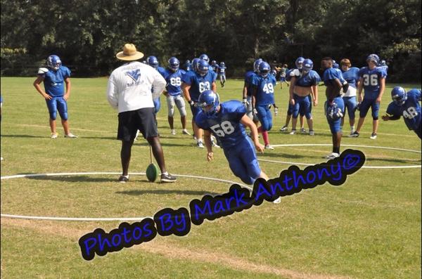 CoachMix97's tweet photo. Man I love my job 🏈🏈🏈!! http://t.co/Q2WWJJkHT1