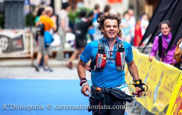 OS2O_'s tweet photo. Grande! @moxigeno "#GTP14 fue mi 25º #ultratrail completado desde el debut 2008 http://t.co/5ElLhXIaqQ … #Sumaysigue http://t.co/gOmhWjfxJz"