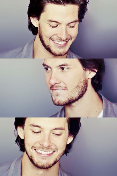 Happy 33rd Birthday Ben Barnes!~~  