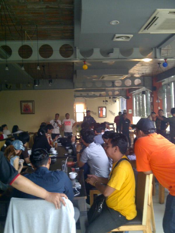 Halal Bihalal Labelers dan Music Director Radio