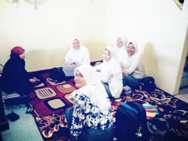 Tema hari ini adalah sosialisasi SNMPTN, SBMPTN DAN UM-PTN. Ini dia temen2 yang udah hadir~