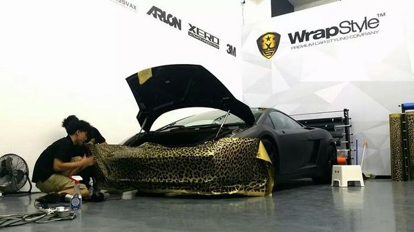 Daily work ! The Bull become Leopard.. #wrapstyle #wrapstyle_sgp #carwrap #carswithoutlimits #leopard #lamborghini