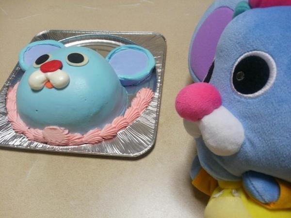 sarizuki's tweet photo. パッパス パス パス パステルくん…… http://t.co/gXP0yEDX7z