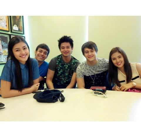 EnriqueUnites's tweet photo. #Forevermore 🔜💕😛 @lizasoberano @sofiaandress @itsenriquegil @yoitsenriqueg http://t.co/EHk34V6aSJ