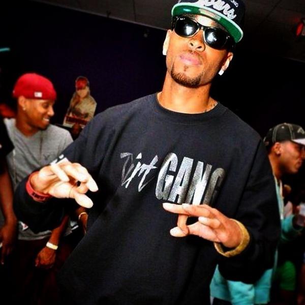 Gunn2Raw's tweet image. Happy 🅱Day Slim Dunkin,Rest in peace 🙏 SQUUUAAAD‼️ #LLDunk