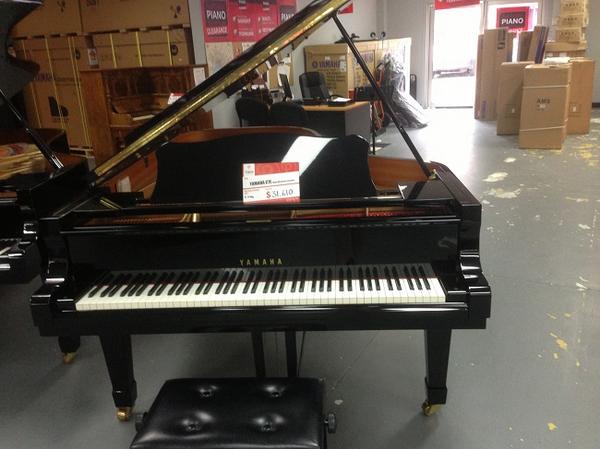 Piano Piano! Yes we know it's a #Yamaha C7E grand. First buyer wins a prize! #piano  #topshelf #http://bit.ly/1w8mnWH