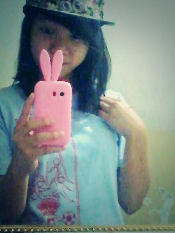 Than_ella04's tweet photo. Good evening guys...  
#new hair http://t.co/DUXUFliOfh