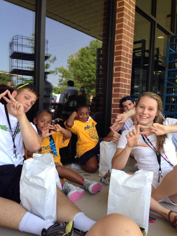 HubLP2014's tweet image. Just hanging out with future LP Hub members! #EYW2014