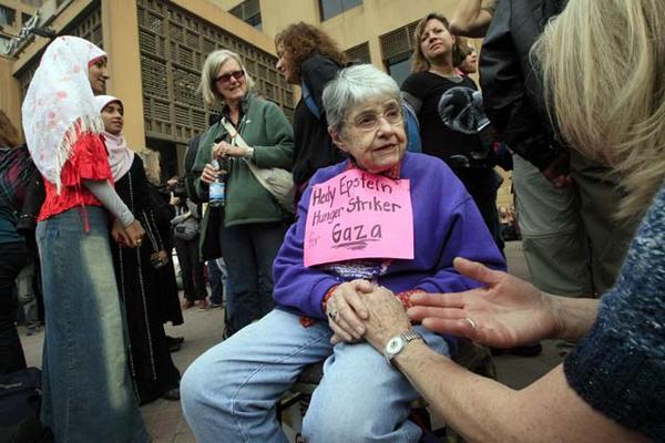 PalsJustice's tweet photo. .@chrislhayes Courageous Heart of Hedy Epstein, Hunger Striker 4 #PalestinianJustice #GazaUnderAttack #Jews4Gaza #BDS http://t.co/Yabz7oK5kR