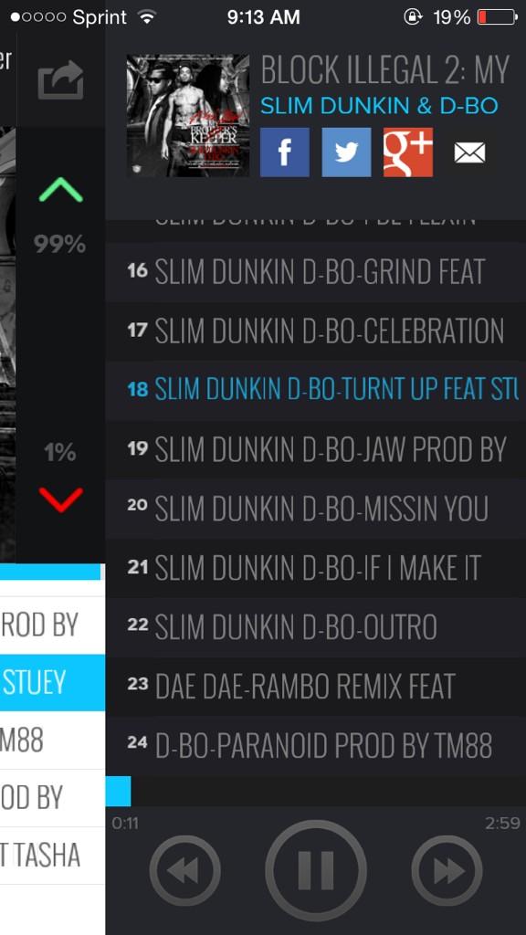 kid_dpc's tweet image. Vibing early🎧 #RIPSLIMDUNKIN #LLDUNK #SQUAD #DGBSM @SlimDunkin1017 @DDashBSM
