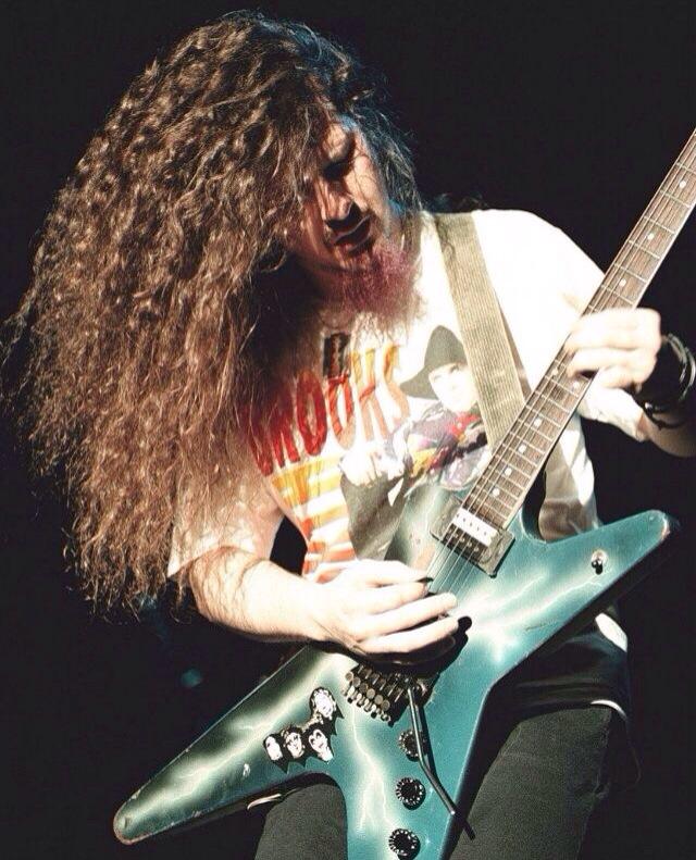 Happy birthday Dimebag Darrell. RIP. 