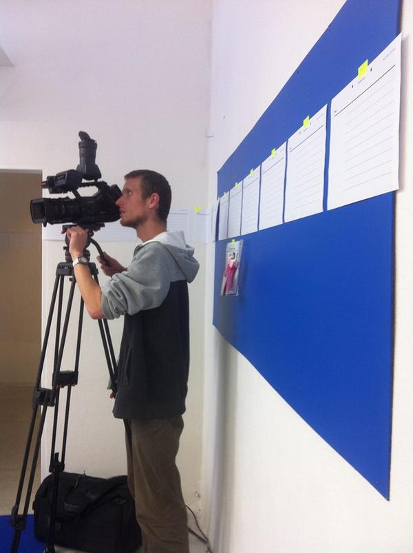 plzen2015's tweet image. Čekáme na Vás v galerii Vestředu. Holandský umělec Jonmar by se rád dozvěděl, co si myslíte o našem evropanství.